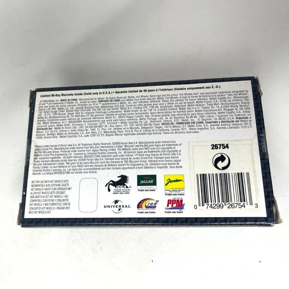 Hotwheels Racing Buzzin Hornets Diecast Car Plastic Display Box 2000 1/43 New